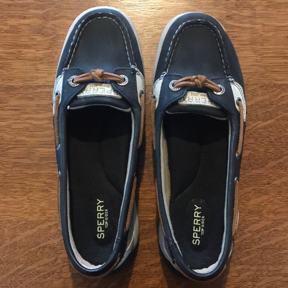 Sperry women’s 8.5M shoes